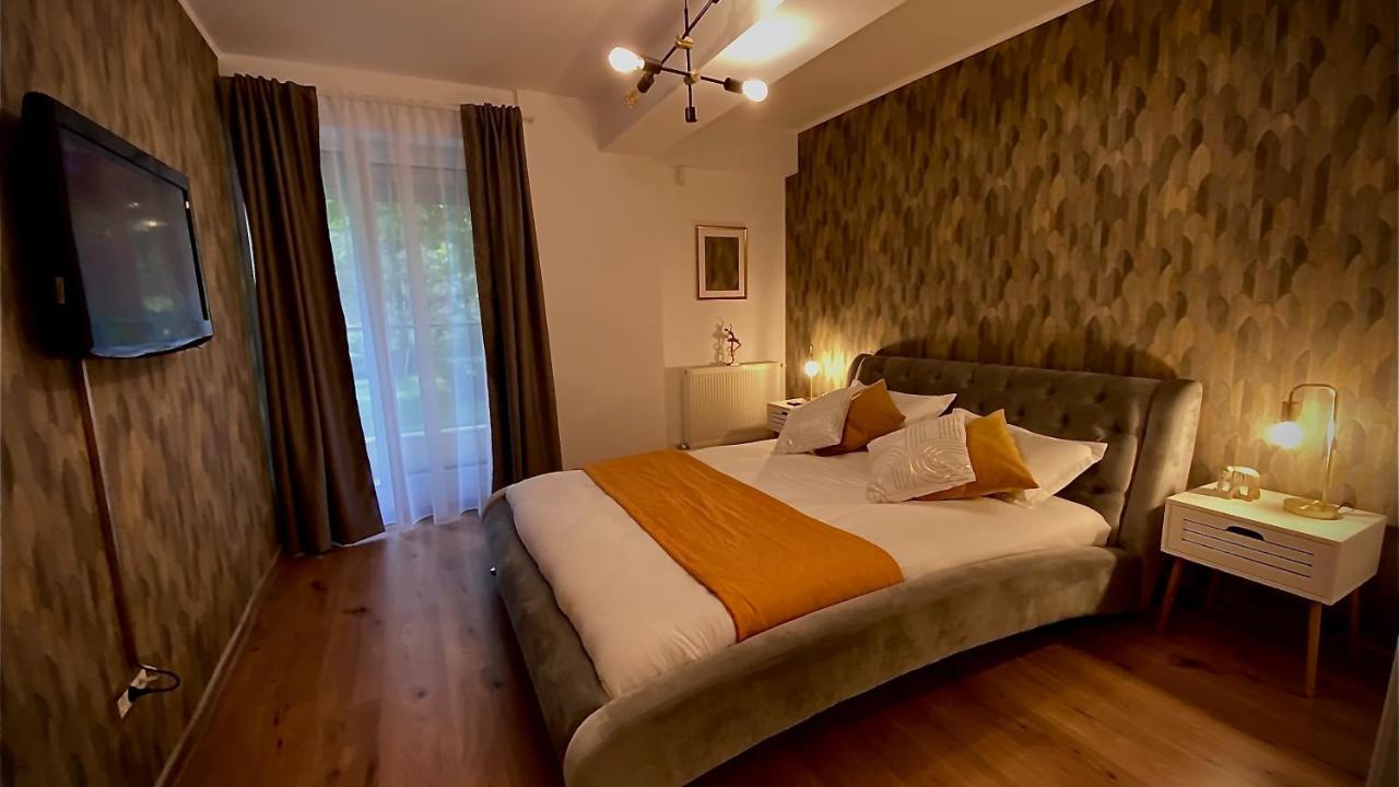 La Maison De Zoe - Airport Residences Otopeni Εξωτερικό φωτογραφία